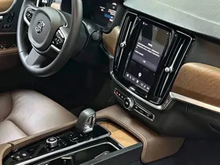 Volvo S90 2024 купить из Китая, цена 4 653 000 ₽ — Suifenhe Auto