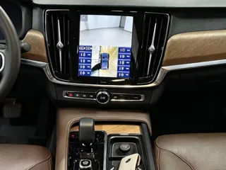 Volvo S90 2024 купить из Китая, цена 4 653 000 ₽ — Suifenhe Auto