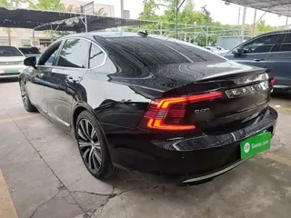 Volvo S90 2024 купить из Китая, цена 5 218 000 ₽ — Suifenhe Auto