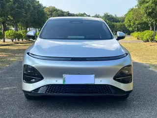 Xpeng G6 2023 купить из Китая, цена 4 453 000 ₽ — Suifenhe Auto