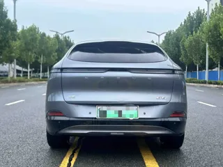 Xpeng G6 2024 купить из Китая, цена 4 098 000 ₽ — Suifenhe Auto