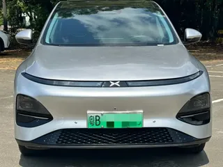 Xpeng G6 2024 купить из Китая, цена 4 047 000 ₽ — Suifenhe Auto