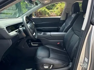 Xpeng G6 2024 купить из Китая, цена 4 047 000 ₽ — Suifenhe Auto