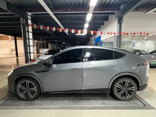 Xpeng G6 2024 купить из Китая, цена 3 988 000 ₽ — Suifenhe Auto