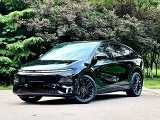 Xpeng G6 2024 купить из Китая, цена 4 242 000 ₽ — Suifenhe Auto