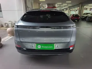 Xpeng G6 2023 купить из Китая, цена 4 653 000 ₽ — Suifenhe Auto