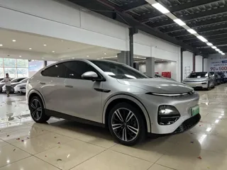 Xpeng G6 2023 купить из Китая, цена 4 604 000 ₽ — Suifenhe Auto