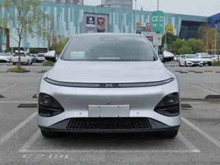 Xpeng G6 2023 купить из Китая, цена 4 361 000 ₽ — Suifenhe Auto