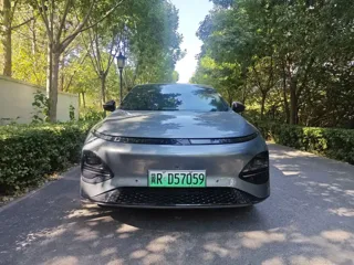 Xpeng G6 2024 купить из Китая, цена 3 933 000 ₽ — Suifenhe Auto