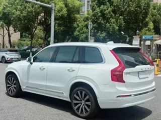 Volvo XC90 2024 купить из Китая, цена 5 171 000 ₽ — Suifenhe Auto
