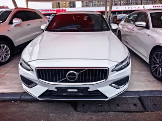 Volvo S60 2024 купить из Китая, цена 3 362 000 ₽ — Suifenhe Auto