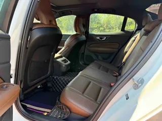 Volvo S60 2024 купить из Китая, цена 3 116 000 ₽ — Suifenhe Auto