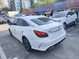 MG MG 5 2024 купить из Китая, цена 1 455 000 ₽ — Suifenhe Auto