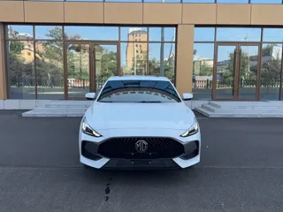 MG MG 5 2024 купить из Китая, цена 1 381 000 ₽ — Suifenhe Auto