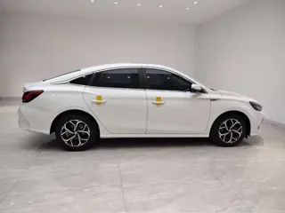 MG MG 5 2024 купить из Китая, цена 1 294 000 ₽ — Suifenhe Auto
