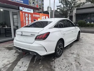 MG MG 5 2023 купить из Китая, цена 994 000 ₽ — Suifenhe Auto