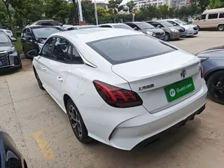 MG MG 5 2023 купить из Китая, цена 1 082 000 ₽ — Suifenhe Auto