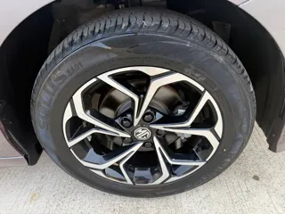 MG MG 5 2024 купить из Китая, цена 1 459 000 ₽ — Suifenhe Auto