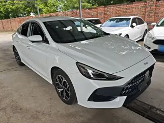 MG MG 5 2023 купить из Китая, цена 1 185 000 ₽ — Suifenhe Auto