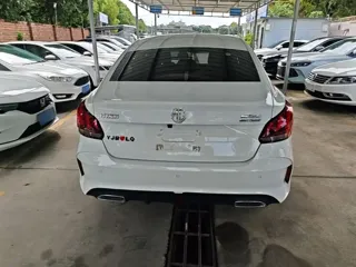 MG MG 5 2023 купить из Китая, цена 1 185 000 ₽ — Suifenhe Auto