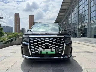 JAC Refine Refine RF8 PHEV 2024 купить из Китая, цена 3 698 000 ₽ — Suifenhe Auto
