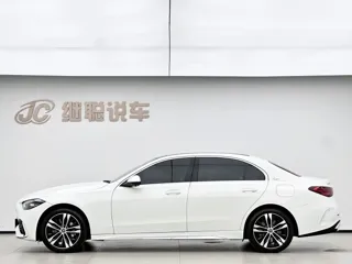Mercedes-Benz C-Class 2024 купить из Китая, цена 4 770 000 ₽ — Suifenhe Auto