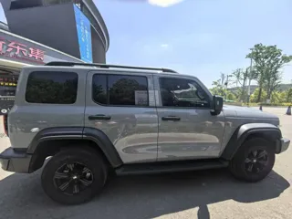 Tank 300 2024 купить из Китая, цена 4 050 000 ₽ — Suifenhe Auto