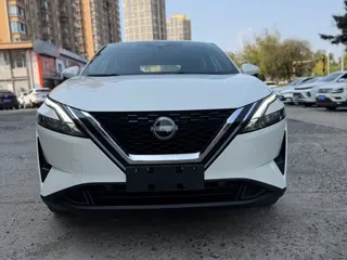 Nissan Qashqai 2023 купить из Китая, цена 2 085 000 ₽ — Suifenhe Auto