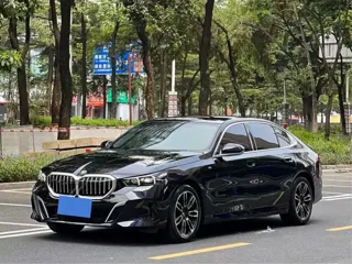 BMW 5-Series 2024 купить из Китая, цена 5 827 000 ₽ — Suifenhe Auto