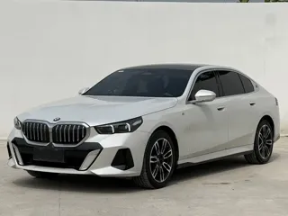 BMW 5-Series 2024 купить из Китая, цена 5 788 000 ₽ — Suifenhe Auto