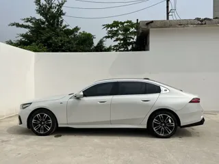 BMW 5-Series 2024 купить из Китая, цена 5 788 000 ₽ — Suifenhe Auto
