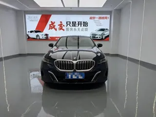 BMW 5-Series 2024 купить из Китая, цена 4 505 000 ₽ — Suifenhe Auto