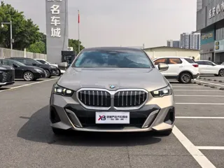 BMW 5-Series 2024 купить из Китая, цена 5 870 000 ₽ — Suifenhe Auto