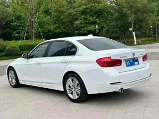 BMW 3-Series 2018 купить из Китая, цена 1 394 000 ₽ — Suifenhe Auto