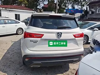 Baojun 530 2018 купить из Китая, цена 1 072 000 ₽ — Suifenhe Auto