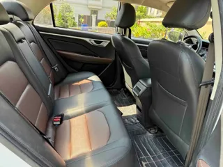 Geely Vision 2018 купить из Китая, цена 1 021 000 ₽ — Suifenhe Auto