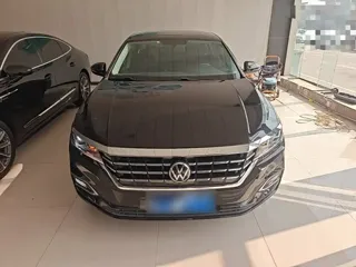 Volkswagen Passat 2019 купить из Китая, цена 1 586 000 ₽ — Suifenhe Auto