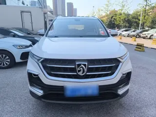 Baojun 530 2019 купить из Китая, цена 1 128 000 ₽ — Suifenhe Auto