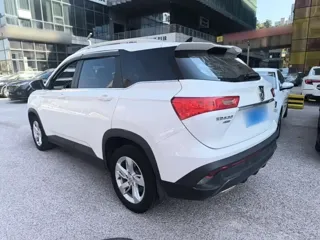 Baojun 530 2019 купить из Китая, цена 1 128 000 ₽ — Suifenhe Auto