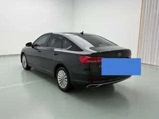 Volkswagen Lavida 2021 купить из Китая, цена 1 395 000 ₽ — Suifenhe Auto