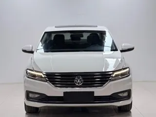 Volkswagen Lavida 2020 купить из Китая, цена 1 295 000 ₽ — Suifenhe Auto