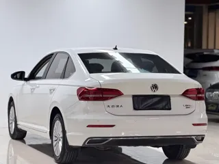 Volkswagen Lavida 2020 купить из Китая, цена 1 295 000 ₽ — Suifenhe Auto