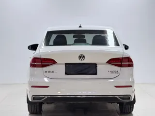 Volkswagen Lavida 2020 купить из Китая, цена 1 295 000 ₽ — Suifenhe Auto