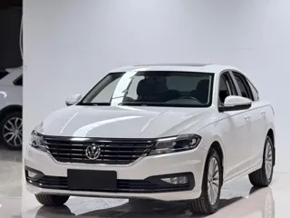 Volkswagen Lavida 2019 купить из Китая, цена 1 274 000 ₽ — Suifenhe Auto