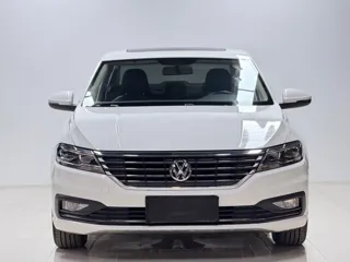 Volkswagen Lavida 2019 купить из Китая, цена 1 274 000 ₽ — Suifenhe Auto