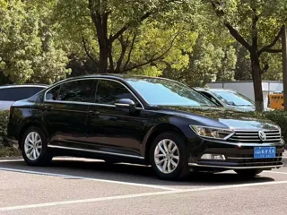 Volkswagen Magotan 2019 купить из Китая, цена 1 533 000 ₽ — Suifenhe Auto