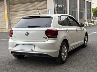Volkswagen Polo 2019 купить из Китая, цена 1 353 000 ₽ — Suifenhe Auto
