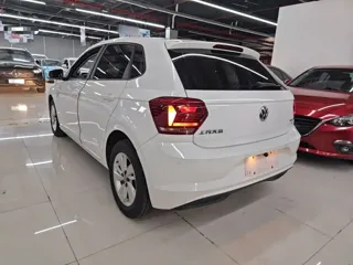 Volkswagen Polo 2019 купить из Китая, цена 1 269 000 ₽ — Suifenhe Auto