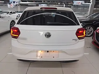 Volkswagen Polo 2019 купить из Китая, цена 1 269 000 ₽ — Suifenhe Auto