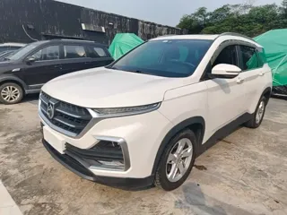 Baojun 530 2019 купить из Китая, цена 1 121 000 ₽ — Suifenhe Auto